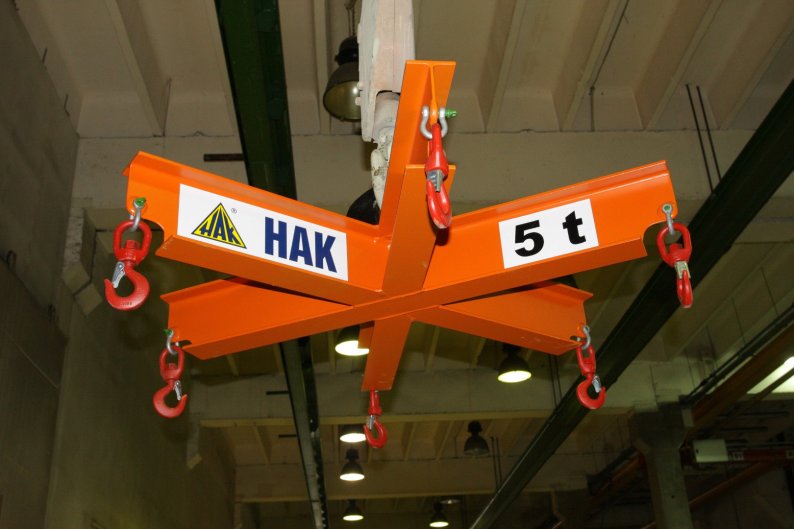 TRA lifting beam