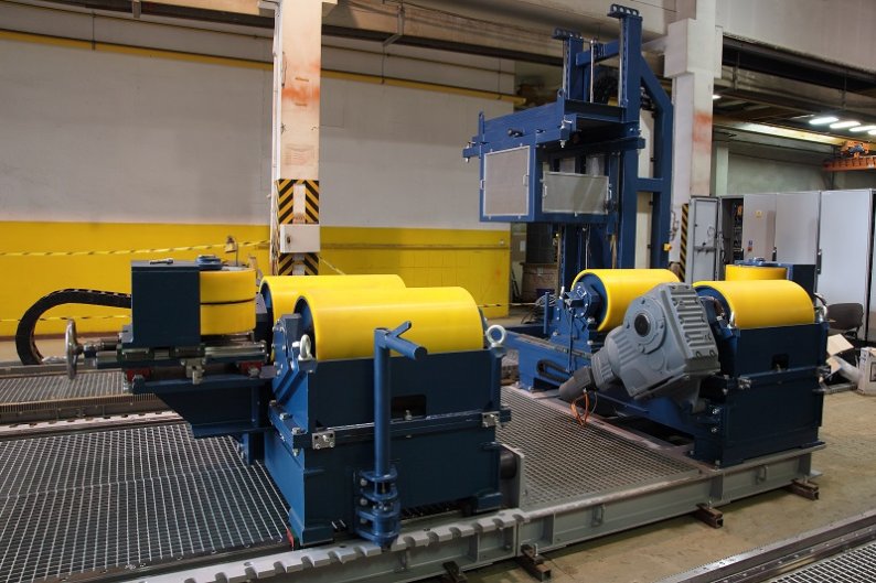 Manipulator System with Detail Rotator