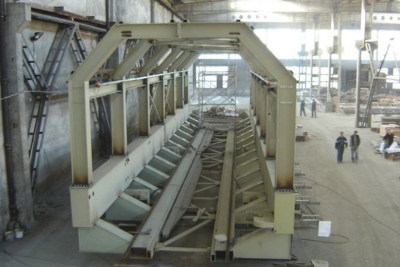 Welded steel structures