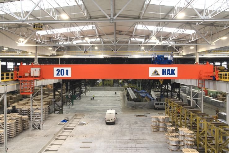 Suwnica dwudźwigarowa Q = 20 ton