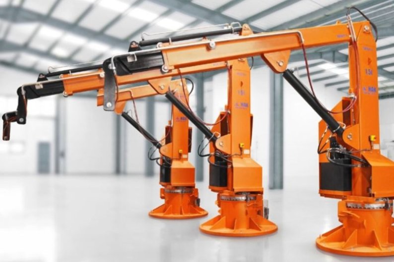 Żuraw hydrauliczny teleskopowy, lejniczy