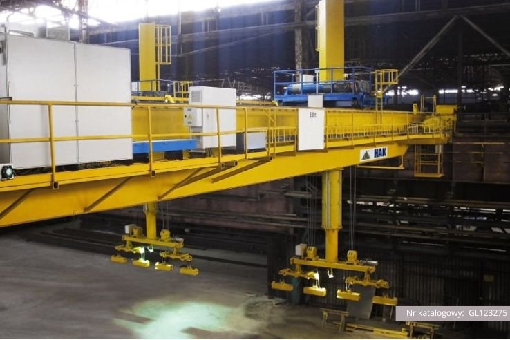 Tandemowy układ suwnic w zakładach produkcji grodzic
