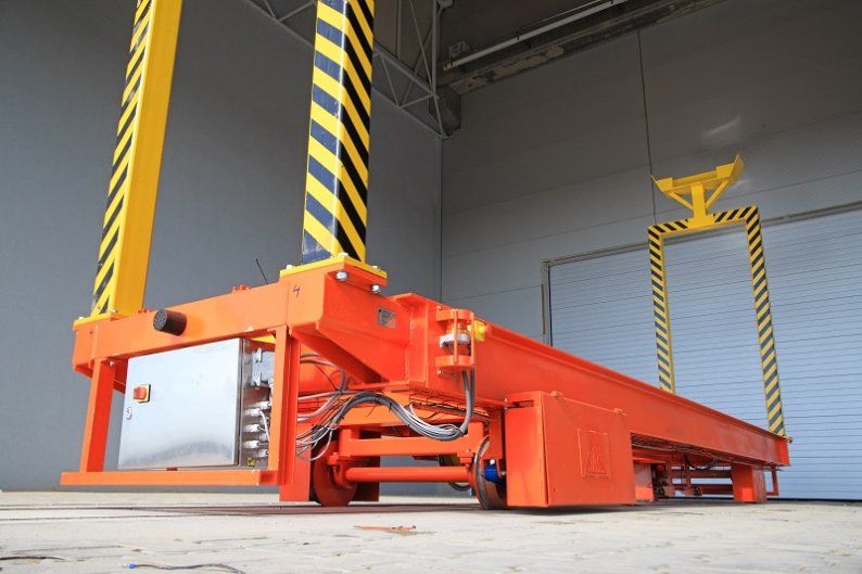 Rail Car for Galvanizing Plant