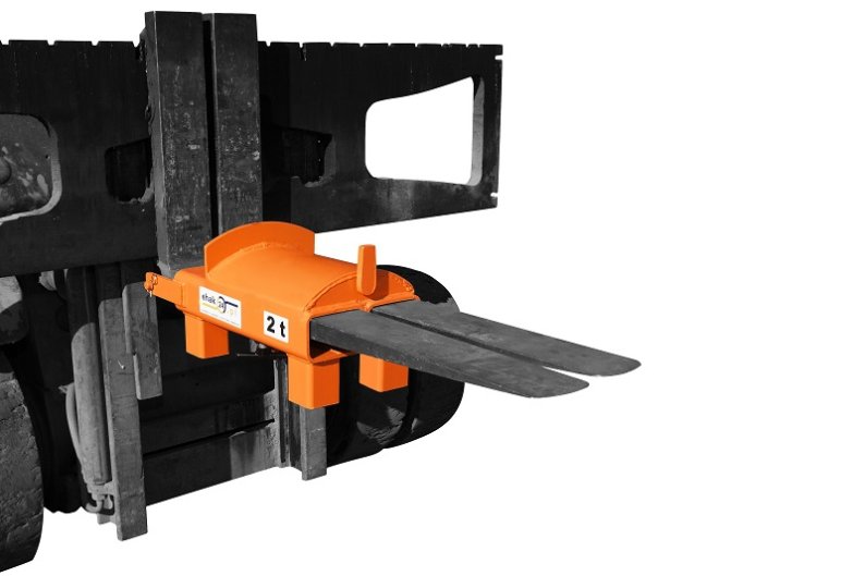 Special grab for forklift-mounted coils