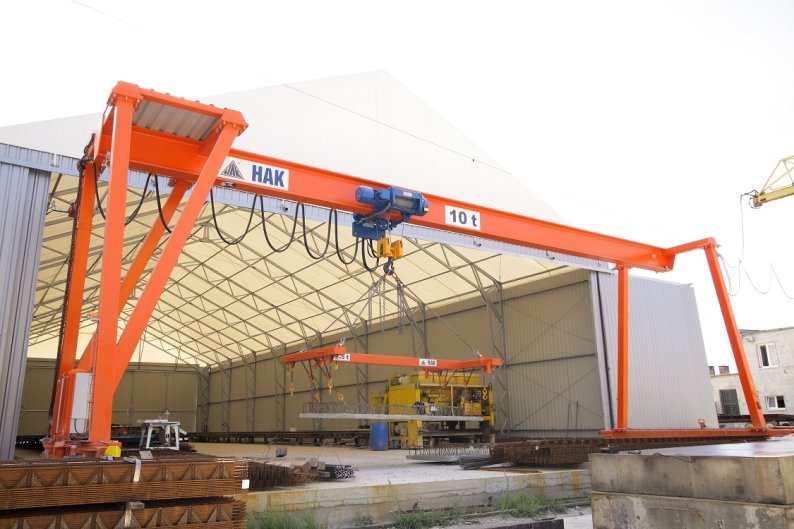 Gantry crane Q=10t